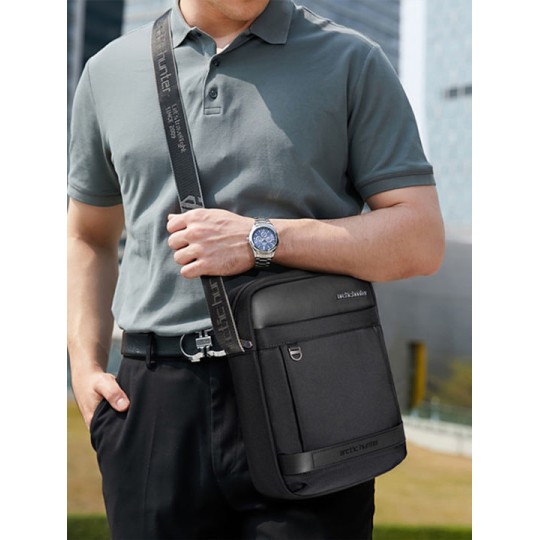 Arctic Hunter Τσάντα Ώμου K00162 με Θήκη Tablet 5L Γκρι K00162-GY