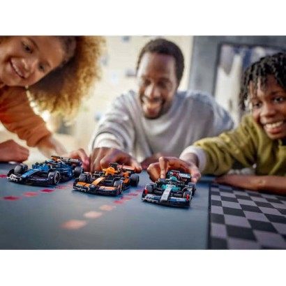 Lego Speed Champions Mercedes-amg F1® W15 Race Car για 10+ Ετών 267τμχ 77244