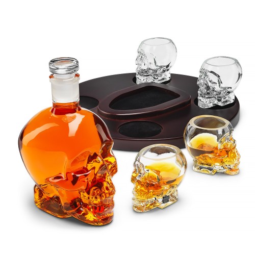 Ingenious Skull Decanter with Glasses Set