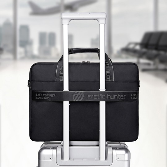 Arctic Hunter Waterproof Shoulder Handheld Bag for 15.6" Laptop Black GW00022-BK