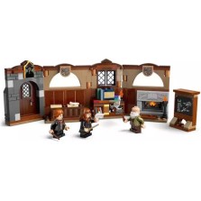 Lego Castle Harry Potter TM - Hogwarts Castle: Charms Class για 8+ Ετών 204τμχ 76442