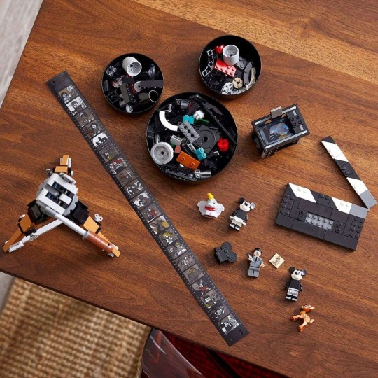 Lego Disney Walt Disney Tribute Camera 811pcs 43230