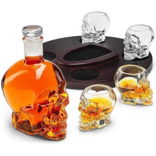 Ingenious Skull Decanter with Glasses Set