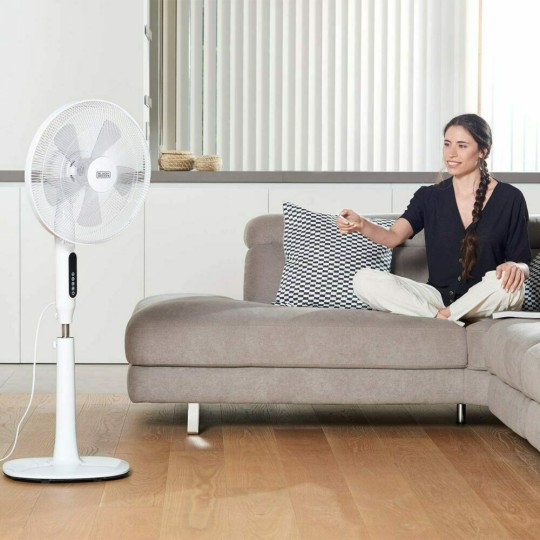 Black & Decker Digital Επιδαπέδιος Ανεμιστήρας 50W BXEFP50E