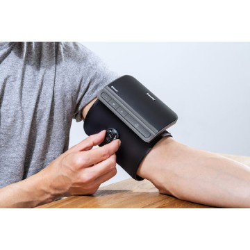 Beurer BM 81 easyLock Blood Pressure Monitor